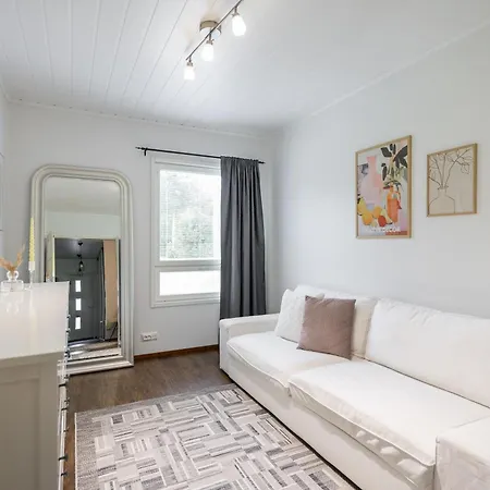 Arctic Clover 아파트 *